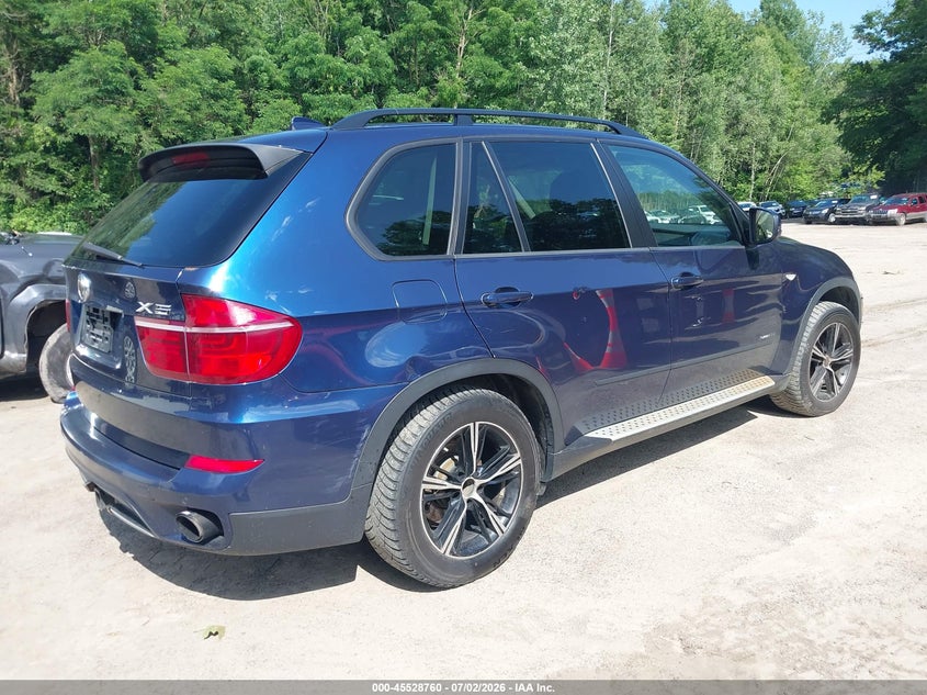 2011 BMW X5 VIN 5UXZW0C55BL656434 IAAI salvage auction — NORMAL WEAR, Original (Vermont), sold $1,600 on 2026-07-16 (photo 4)