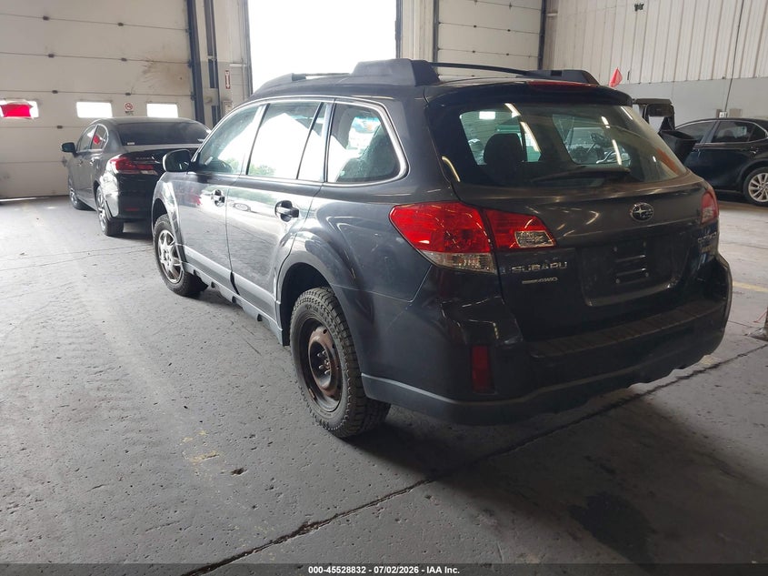 2013 Subaru Outback VIN 4S4BRBAC0D3247389 IAAI salvage auction — THEFT, Salvage (Oregon), sold $1,200 on 2026-07-19 (photo 3)