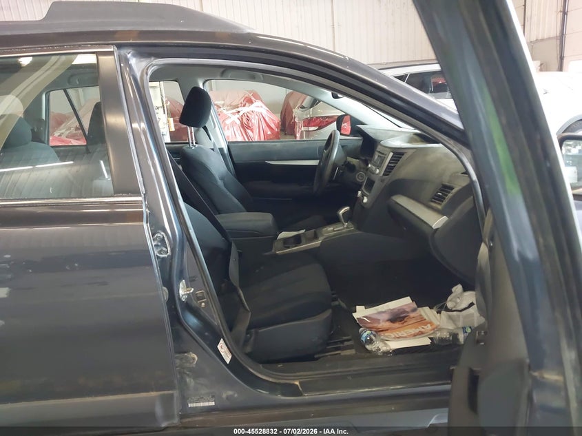 2013 Subaru Outback VIN 4S4BRBAC0D3247389 IAAI salvage auction — THEFT, Salvage (Oregon), sold $1,200 on 2026-07-19 (photo 5)