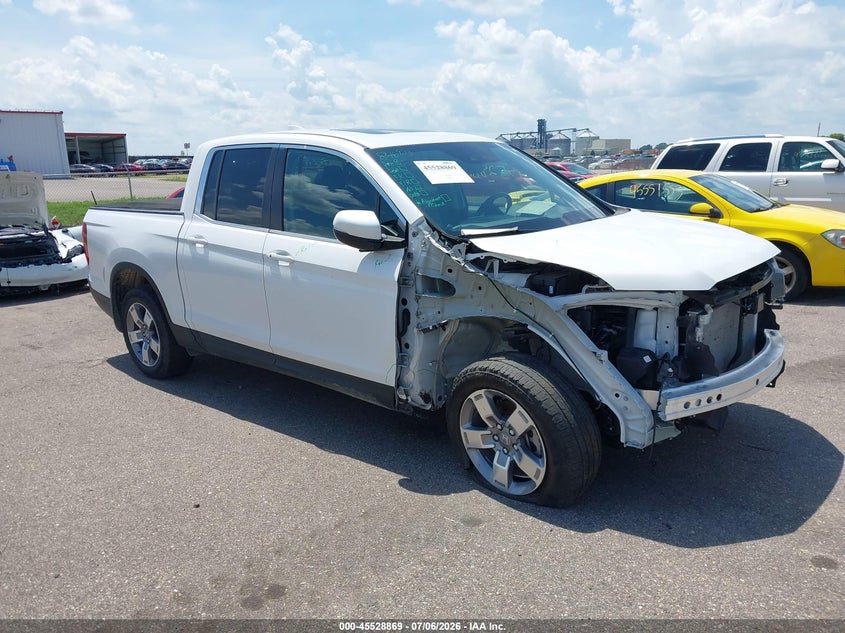 2025 Honda Ridgeline VIN 5FPYK3F51SB023946 — IAAI salvage auction photo