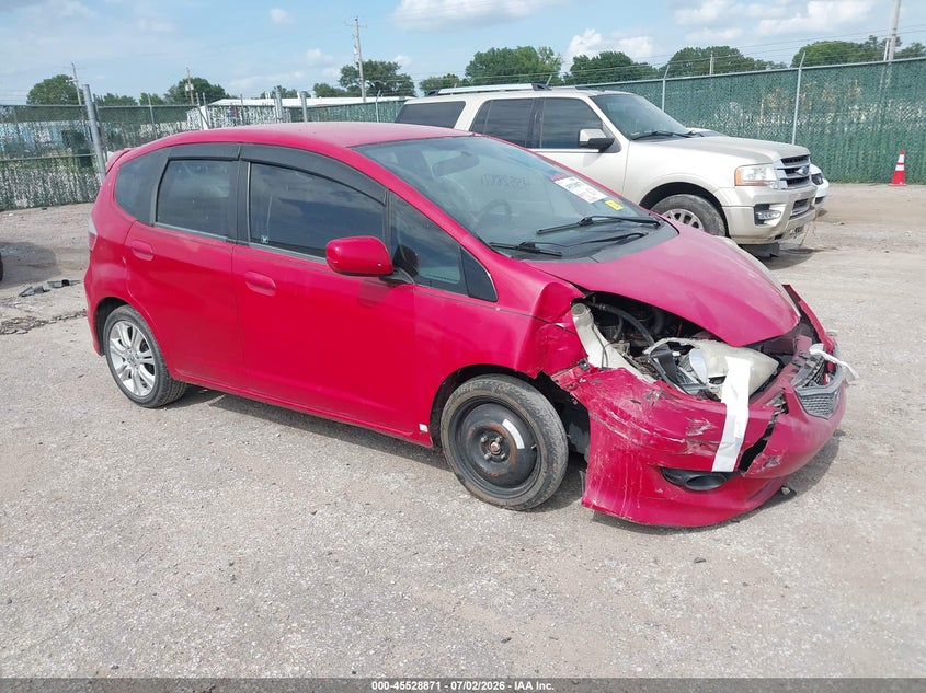 2010 Honda Fit VIN JHMGE8H4XAC017361 IAAI salvage auction — NORMAL WEAR, Clear (Kansas), sold $1,050 on 2026-07-23 (photo 1)