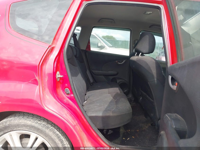 2010 Honda Fit VIN JHMGE8H4XAC017361 IAAI salvage auction — NORMAL WEAR, Clear (Kansas), sold $1,050 on 2026-07-23 (photo 8)