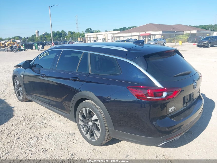 2018 Buick Regal VIN W04GV8SX0J1130701 IAAI salvage auction — FRONT END, Clear (Wisconsin), sold $3,650 on 2026-07-29 (photo 3)