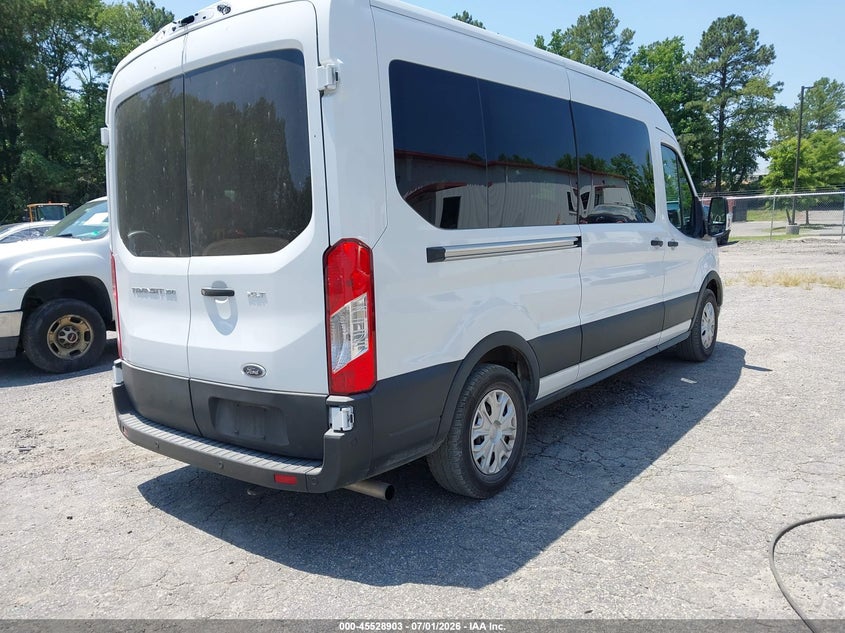 2025 Ford VIN 1FBAX2C86SKA50460 IAAI salvage auction — ROOF, Enterprise Vehicles Clear Only (Virginia), sold $40,250 on 2026-07-10 (photo 4)