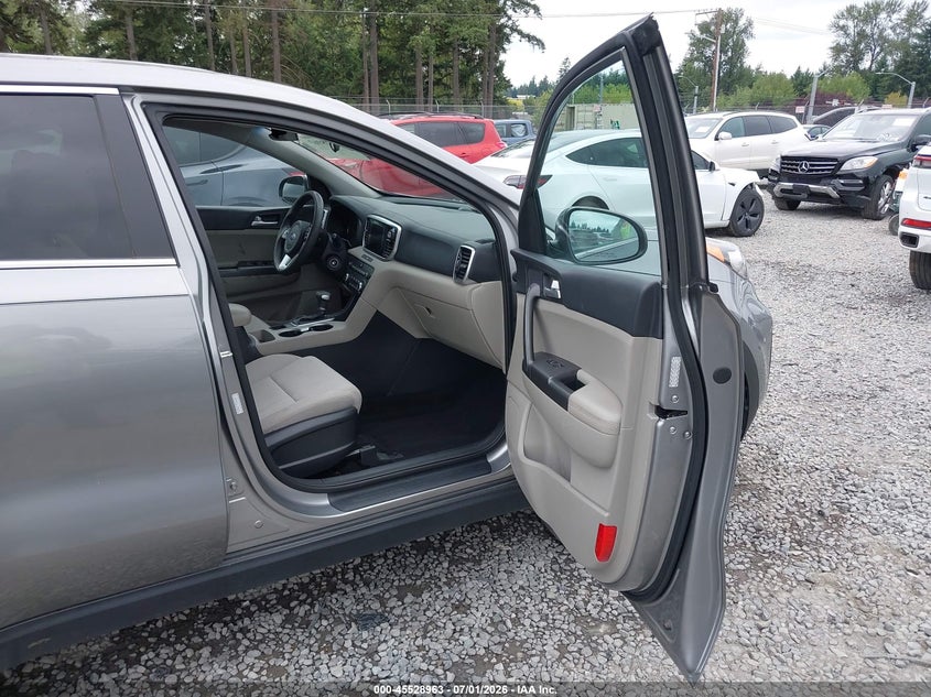 2020 Kia Sportage VIN KNDPMCAC1L7806292 IAAI salvage auction — LEFT SIDE, Salvage Title, sold $4,400 on 2026-07-22 (photo 5)