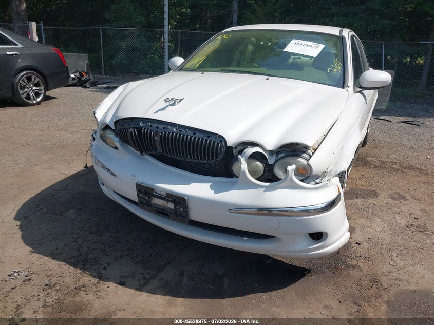 2004 Jaguar X type VIN SAJEB52D24XD94180 IAAI salvage auction — FRONT END, Salvage - Greater Than 75% (Maryland), sold $250 on 2026-07-22 (photo 6)