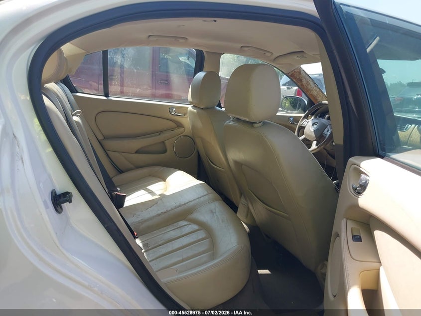 2004 Jaguar X type VIN SAJEB52D24XD94180 IAAI salvage auction — FRONT END, Salvage - Greater Than 75% (Maryland), sold $250 on 2026-07-22 (photo 8)