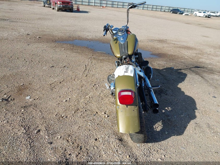 2011 Harley-davidson Flstc VIN 1HD1BW513BB045345 IAAI salvage auction — RIGHT SIDE, Original (Texas), sold $1,200 on 2026-10-06 (photo 6)