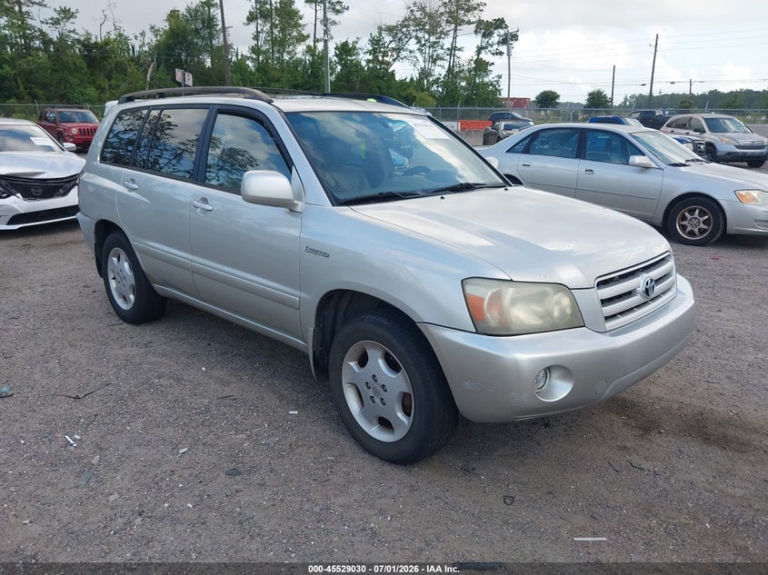 2004 Toyota Highlander VIN JTEDP21A440018311 IAAI salvage auction — NORMAL WEAR, Clear (Florida), sold $1,475 on 2026-07-07 (photo 1)