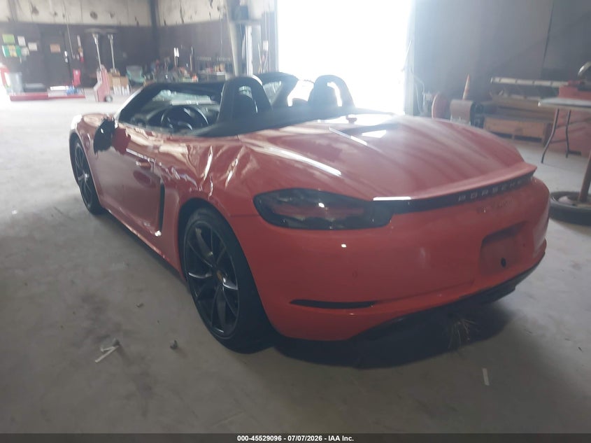 2017 Porsche 718 boxster VIN WP0CA2A81HS222217 IAAI salvage auction — ROLLOVER, Salvage Title, sold $12,000 on 2026-08-25 (photo 3)