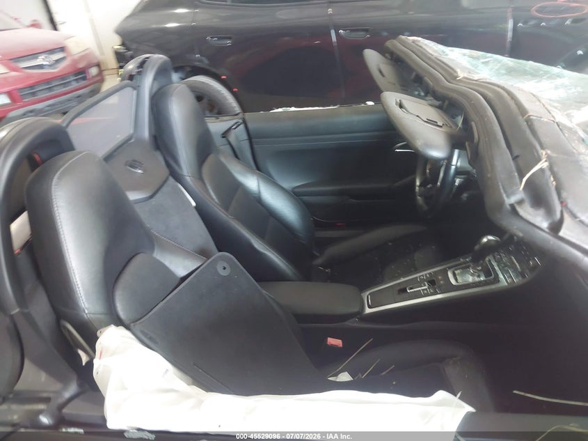2017 Porsche 718 boxster VIN WP0CA2A81HS222217 IAAI salvage auction — ROLLOVER, Salvage Title, sold $12,000 on 2026-08-25 (photo 5)