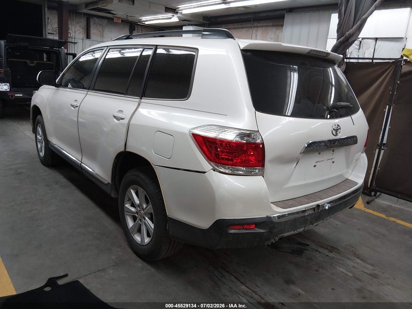 2013 Toyota Highlander VIN 5TDBK3EH1DS194964 IAAI salvage auction — LEFT REAR, Salvage (Arizona), sold $25 on 2026-07-29 (photo 3)