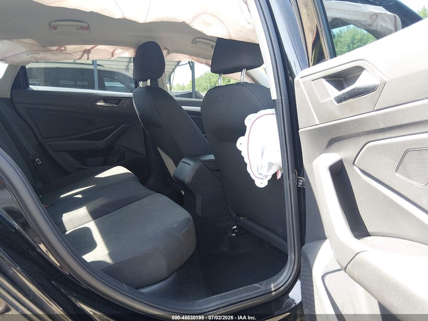 2021 Volkswagen Jetta VIN 3VWC57BU2MM092011 IAAI salvage auction — REAR END, Salvage Title, sold $2,800 on 2026-08-27 (photo 8)
