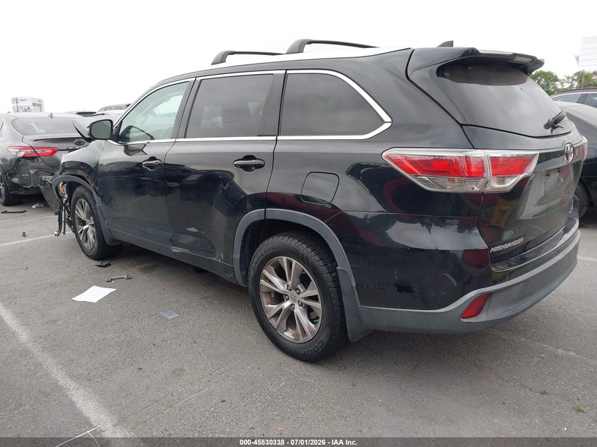 2014 Toyota Highlander VIN 5TDJKRFH1ES053388 IAAI salvage auction — FRONT END, Salvage Title, sold $3,200 on 2026-07-30 (photo 3)