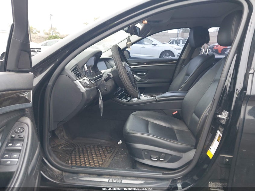 2011 BMW 5 series VIN WBAFR1C59BC748077 IAAI salvage auction — RIGHT REAR, Salvage Certificate (California), sold $975 on 2026-07-31 (photo 5)