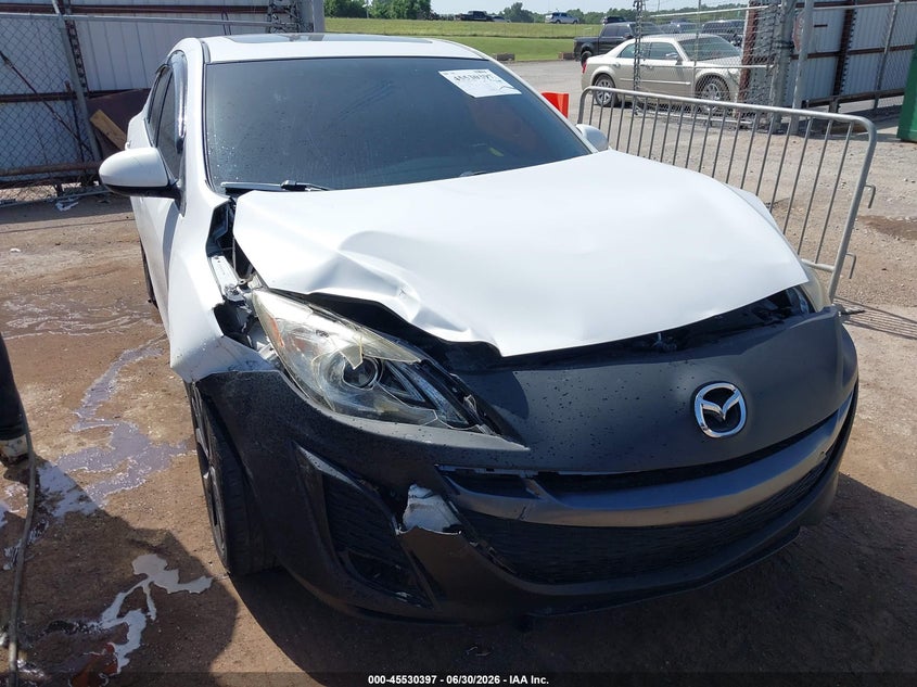 2011 Mazda 3 VIN JM1BL1W66B1380900 IAAI salvage auction — FRONT END, Clear (Oklahoma), sold $1,325 on 2026-09-11 (photo 6)
