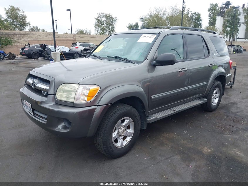2005 Toyota Sequoia VIN 5TDZT34A85S252778 IAAI salvage auction — REAR END, Salvage Certificate (California), sold $1,600 on 2026-08-02 (photo 2)