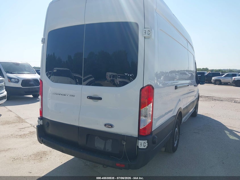 2020 Ford Transit-250 VIN 1FTBR3X84LKA42174 IAAI salvage auction — NORMAL WEAR, Original (Texas), sold $5,000 on 2026-07-13 (photo 4)