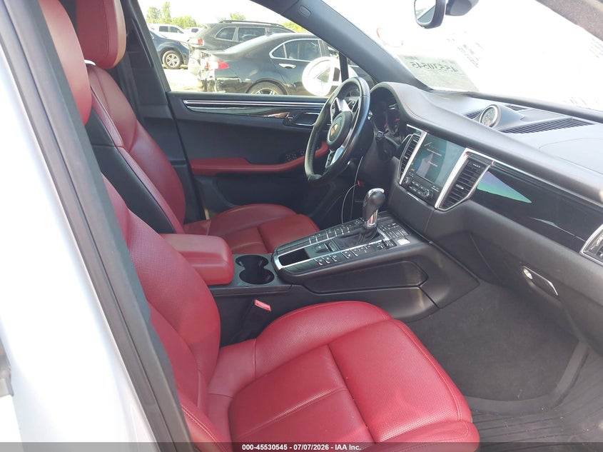2018 Porsche Macan VIN WP1AA2A58JLB03723 IAAI salvage auction — FRONT END, Salvage Title, sold $7,300 on 2026-08-01 (photo 5)