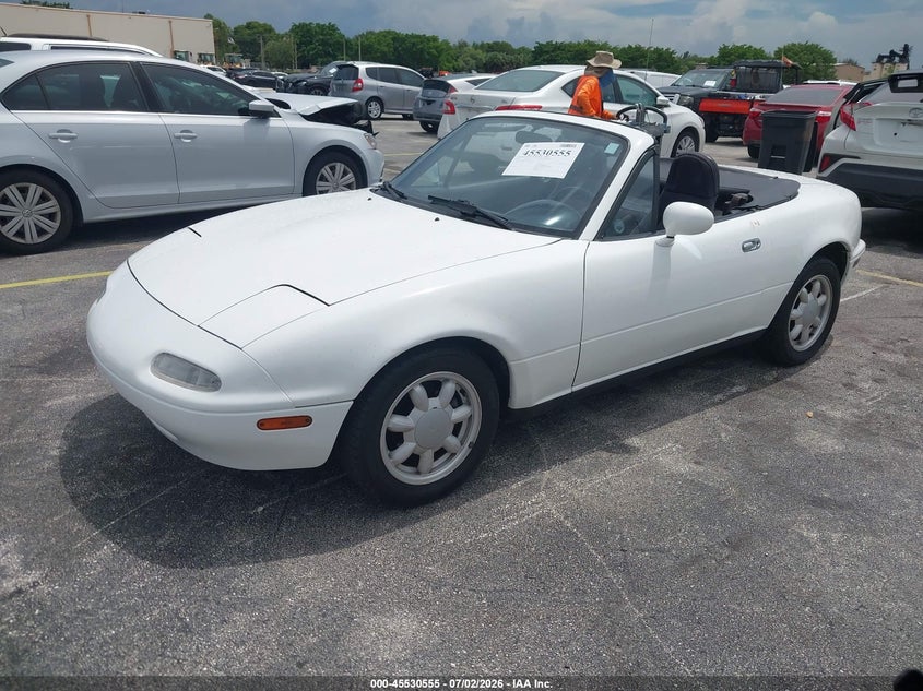 1990 Mazda Mx-5 miata VIN JM1NA3515L0137459 IAAI salvage auction — NORMAL WEAR, Clear (Florida), sold $4,100 on 2026-07-09 (photo 2)