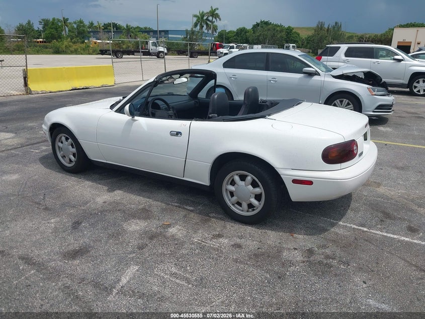1990 Mazda Mx-5 miata VIN JM1NA3515L0137459 IAAI salvage auction — NORMAL WEAR, Clear (Florida), sold $4,100 on 2026-07-09 (photo 3)