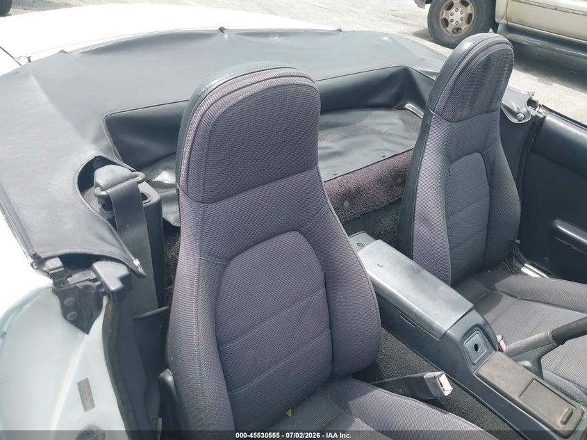 1990 Mazda Mx-5 miata VIN JM1NA3515L0137459 IAAI salvage auction — NORMAL WEAR, Clear (Florida), sold $4,100 on 2026-07-09 (photo 8)