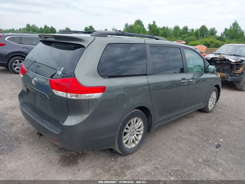 2012 Toyota Sienna VIN 5TDYK3DC3CS249672 IAAI salvage auction — NORMAL WEAR, Clear (New York), sold $2,125 on 2026-07-09 (photo 4)