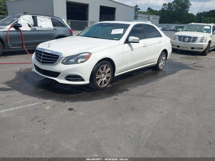 2014 Mercedes-benz E-class VIN WDDHF5KB3EA876629 IAAI salvage auction — NORMAL WEAR, Repossession Paperwork (Georgia), sold $1,300 on 2026-08-19 (photo 2)