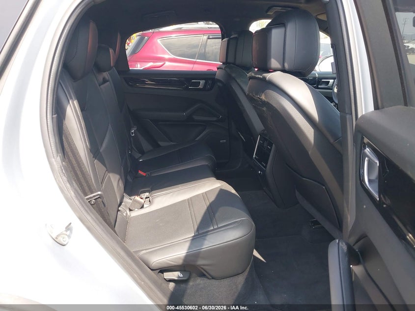2022 Porsche Cayenne VIN WP1BE2AY8NDA51058 IAAI salvage auction — Front End, Salvage, sold $29,750 on 2026-07-08 (photo 8)