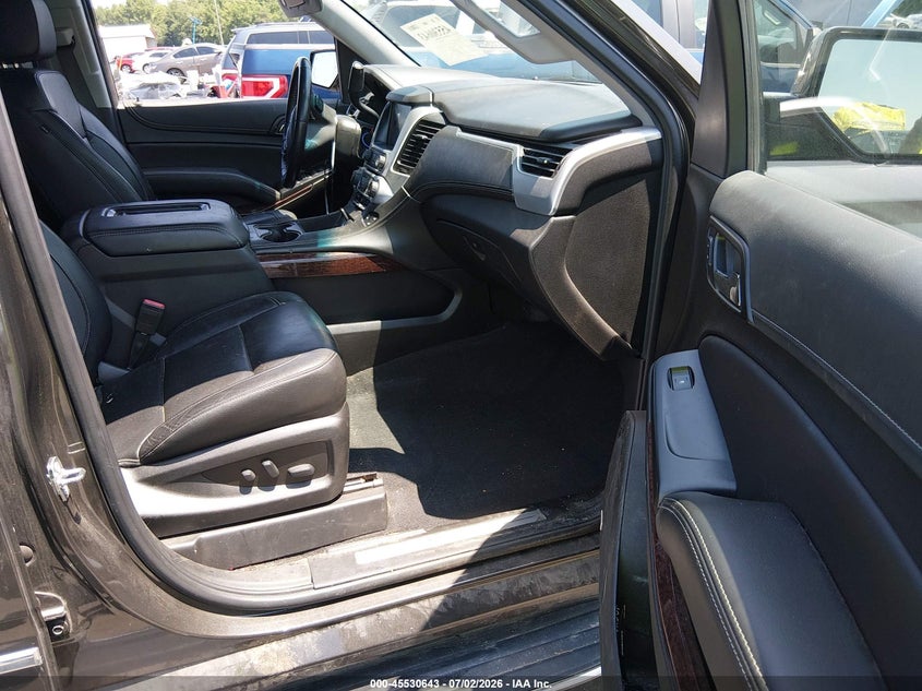 2019 Gmc Yukon VIN 1GKS2BKC5KR383765 IAAI salvage auction — LEFT FRONT, Salvage Title, sold $10,000 on 2026-08-26 (photo 5)