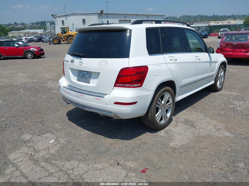 2014 Mercedes-benz Glk-klasse VIN WDCGG5HB8EG286329 IAAI salvage auction — RIGHT FRONT, Salvage Title, sold $3,150 on 2026-08-01 (photo 4)