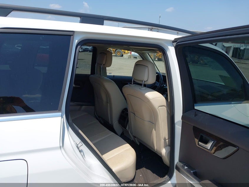 2014 Mercedes-benz Glk-klasse VIN WDCGG5HB8EG286329 IAAI salvage auction — RIGHT FRONT, Salvage Title, sold $3,150 on 2026-08-01 (photo 8)