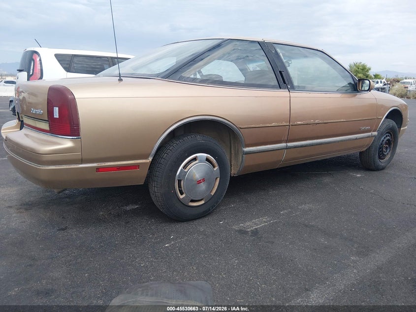 1989 Oldsmobile Cutlass supreme VIN 1G3WH14W3KD309108 IAAI salvage auction — NORMAL WEAR, Clear (Arizona), sold $25 on 2026-07-24 (photo 4)