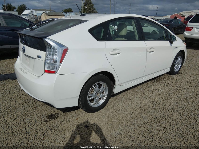 2010 Toyota Prius VIN JTDKN3DU6A0160748 IAAI salvage auction — NORMAL WEAR, Clear - Public Restricted (Oregon), sold $3,800 on 2026-07-06 (photo 4)