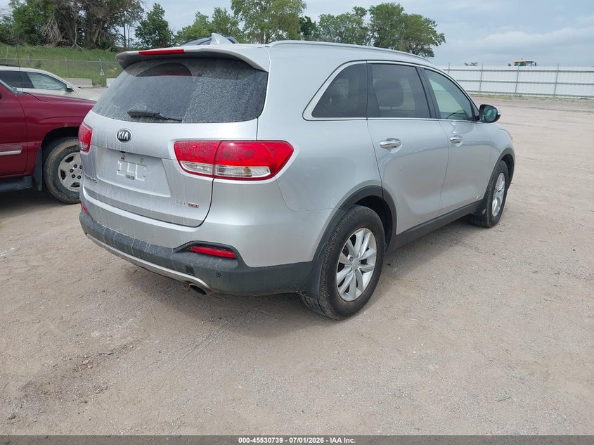 2017 Kia Sorento VIN 5XYPGDA31HG285114 IAAI salvage auction — NORMAL WEAR, Certificate Of Title (Nebraska), sold $625 on 2026-07-23 (photo 4)