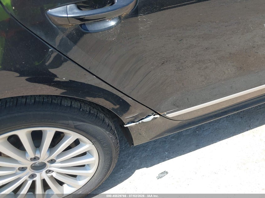 2016 Volkswagen Passat VIN 1VWBS7A35GC018665 IAAI salvage auction — NORMAL WEAR, Original (Texas), sold $1,450 on 2026-07-10 (photo 6)