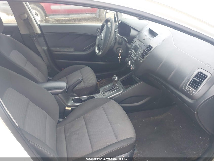 2015 Kia Forte VIN KNAFX4A65F5352452 IAAI salvage auction — FRONT END, Salvage (Alabama), sold $775 on 2026-07-28 (photo 5)