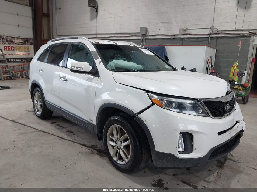 2014 Kia Sorento VIN 5XYKTCA66EG545013 IAAI salvage auction — FRONT END, Mv-907A (New York), sold $450 on 2026-07-22 (photo 1)