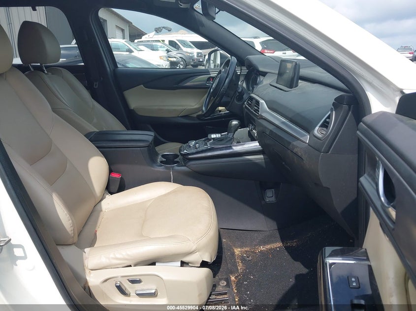 2018 Mazda Cx-9 VIN JM3TCADY4J0232362 IAAI salvage auction — FRONT END, Salvage Title, sold $825 on 2026-07-23 (photo 5)