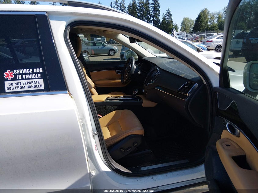 2016 Volvo Xc90 VIN YV4A22PK7G1064071 IAAI salvage auction — NORMAL WEAR, Clear (Washington), sold $3,100 on 2026-07-29 (photo 5)
