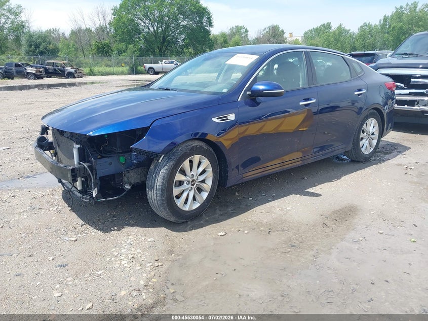 2017 Kia Optima VIN 5XXGU4L38HG154322 IAAI salvage auction — FRONT END, Junk Bill Of Sale Mv2459 (Wisconsin), sold $425 on 2026-07-30 (photo 2)