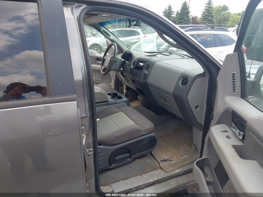 2006 Ford F-150 VIN 1FTPW14526FB74425 IAAI salvage auction — FRONT END, Clear (Michigan), sold $625 on 2026-08-01 (photo 5)