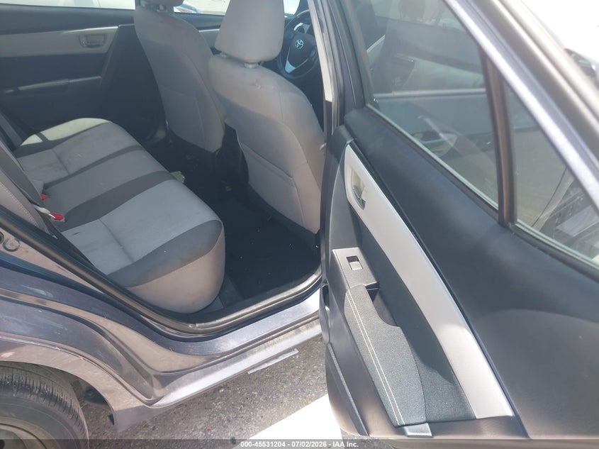 2018 Toyota Corolla VIN 5YFBURHE5JP743343 IAAI salvage auction — NORMAL WEAR, Original (Texas), sold $2,900 on 2026-07-29 (photo 8)