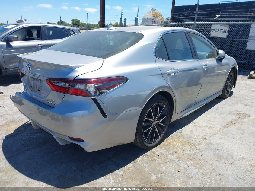 2022 Toyota Camry VIN 4T1G31AK4NU586032 IAAI salvage auction — REAR END, Salvage (California), sold $7,500 on 2026-07-30 (photo 4)