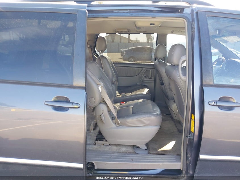 2006 Toyota Sienna VIN 5TDZA22C66S545536 IAAI salvage auction — RIGHT REAR, Salvage (California), sold $925 on 2026-07-16 (photo 8)