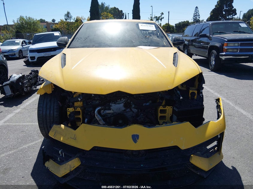 2024 Lamborghini Urus VIN ZPBUB3ZL0RLA29710 IAAI salvage auction — FRONT END, Salvage Title, sold $142,000 on 2026-07-16 (photo 6)
