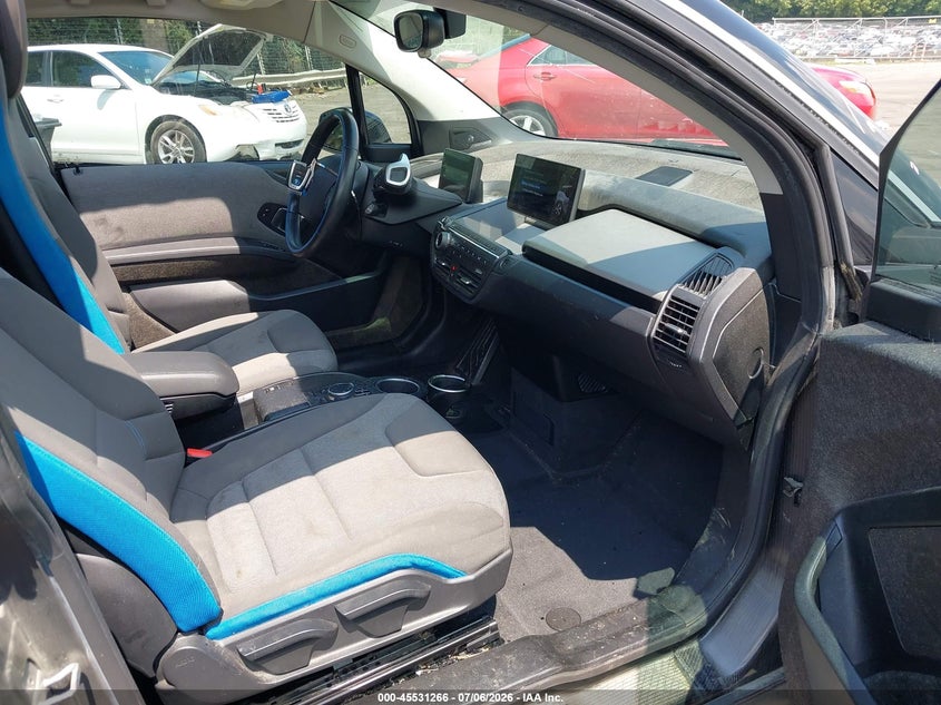 2018 BMW I3 VIN WBY7Z4C57JVD95870 IAAI salvage auction — ROOF, Salvage Title, sold $3,550 on 2026-07-30 (photo 5)