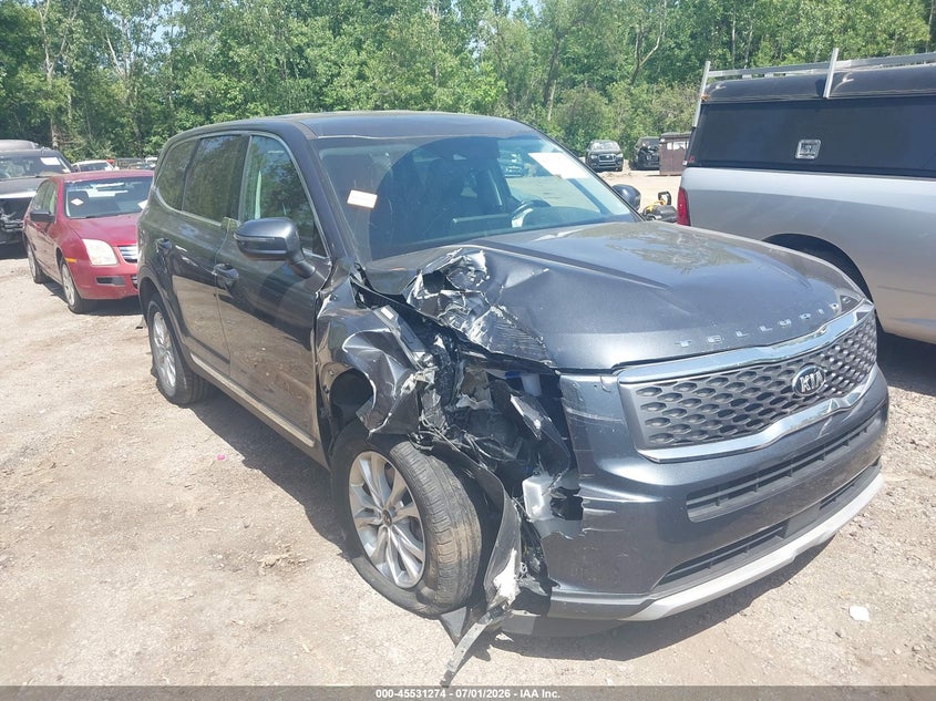 2020 Kia Telluride VIN 5XYP24HC5LG093336 IAAI salvage auction — RIGHT FRONT, Salvage Title, sold $3,600 on 2026-07-31 (photo 1)