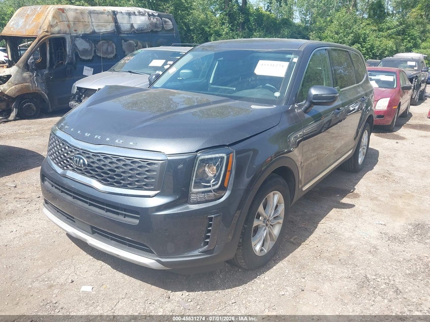 2020 Kia Telluride VIN 5XYP24HC5LG093336 IAAI salvage auction — RIGHT FRONT, Salvage Title, sold $3,600 on 2026-07-31 (photo 2)