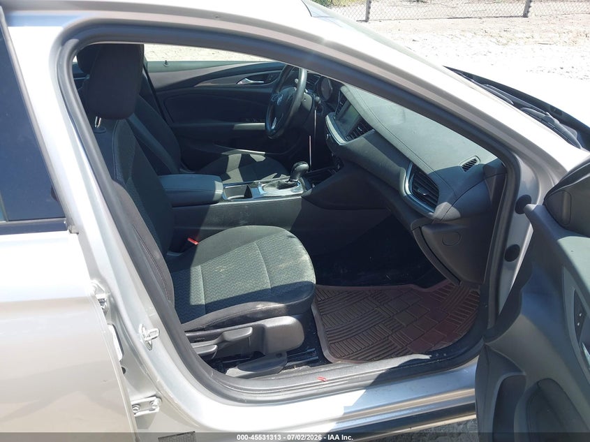 2018 Buick Regal VIN W04GL6SX3J1114745 IAAI salvage auction — FRONT END, Salvage Title, sold $2,000 on 2026-07-21 (photo 5)